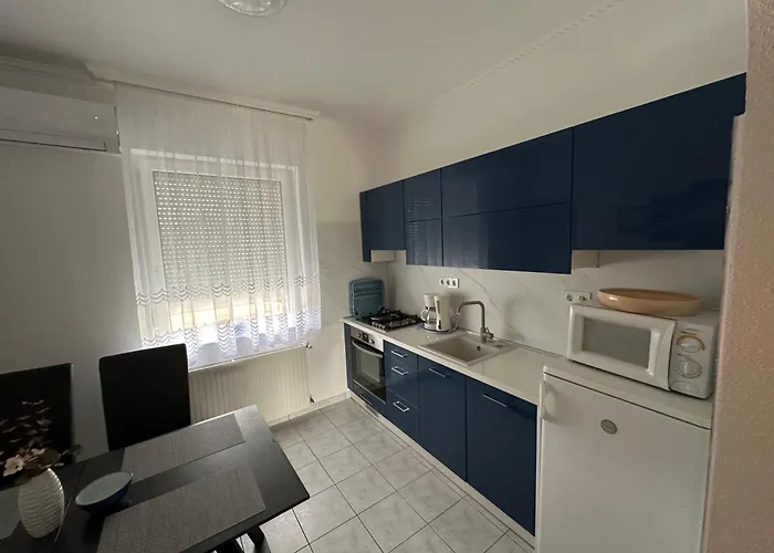 Sárga-kék Ház Homestay szállás Vonyarcvashegy